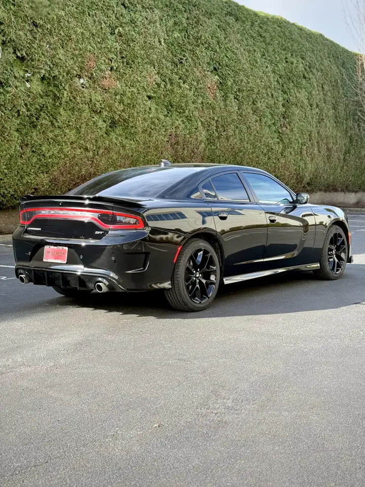 Dodge Charger снимка Dodge Charger