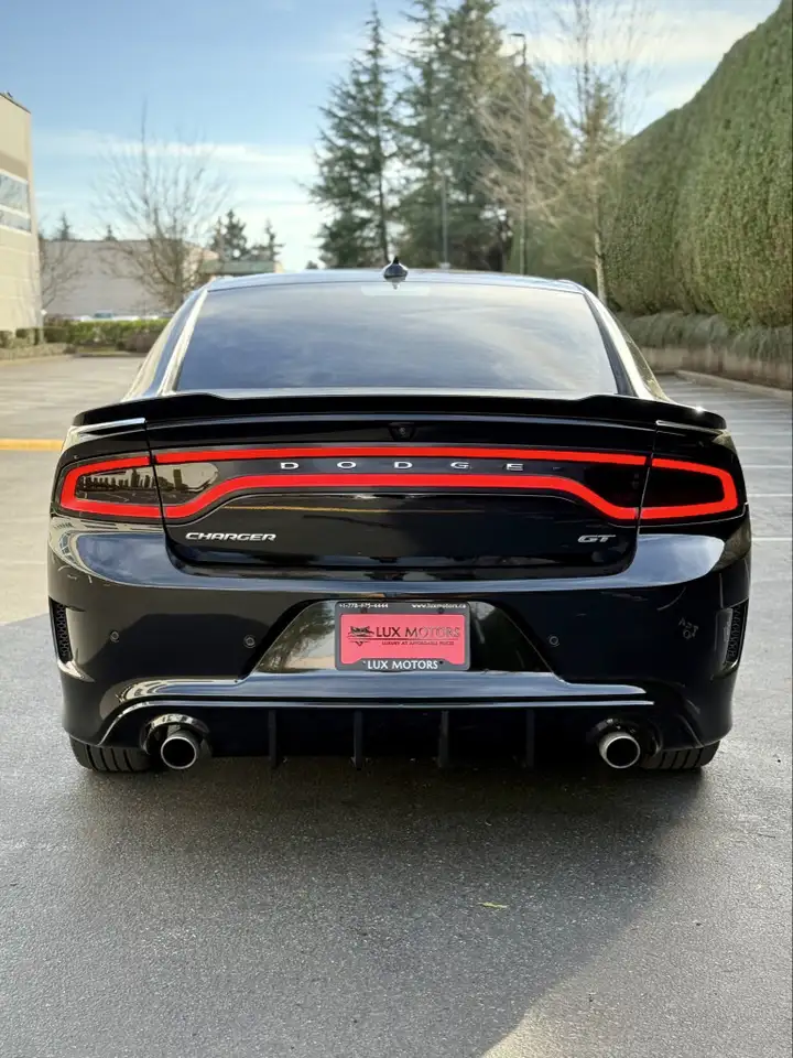 Dodge Charger снимка Dodge Charger