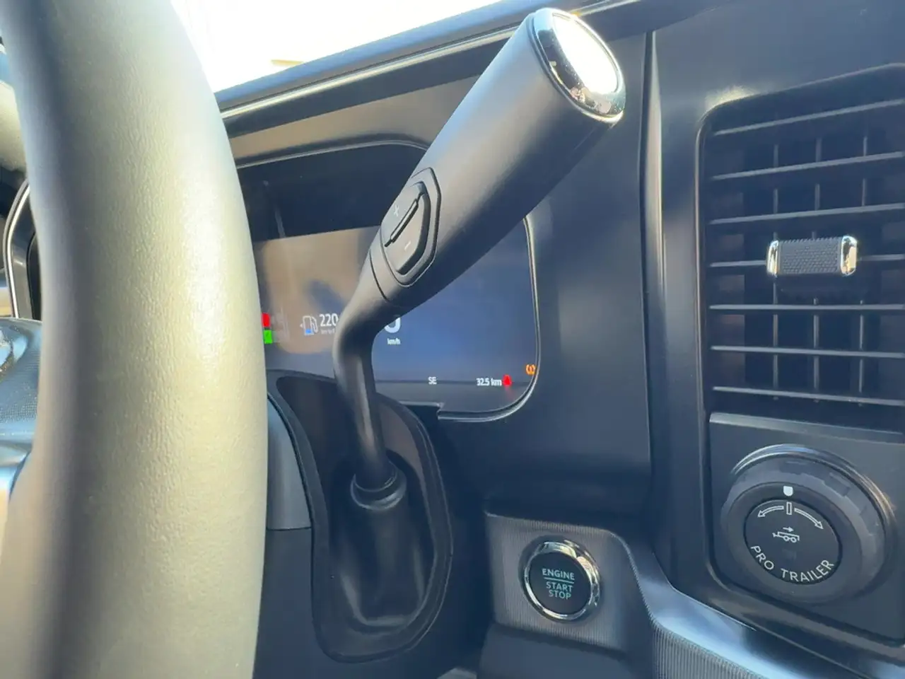 Ford F 350 снимка Ford F 350
