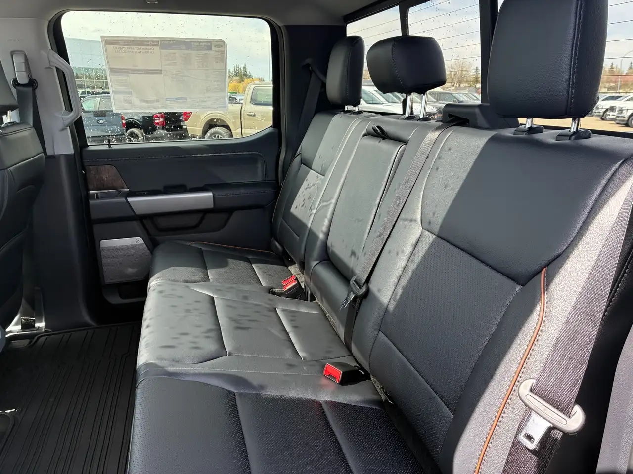 Ford F 350 снимка Ford F 350