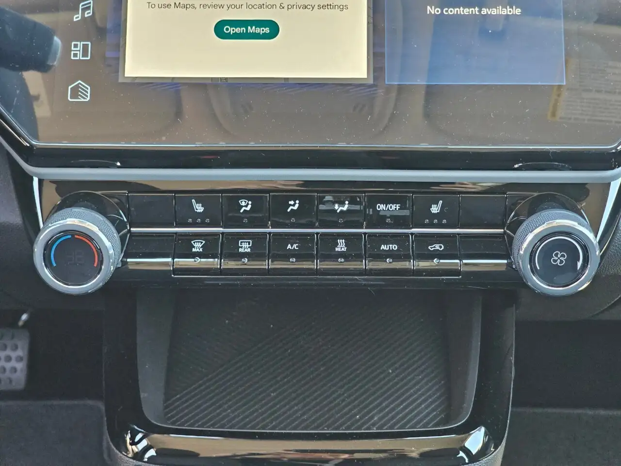 Chevrolet Bolt photo Chevrolet Bolt