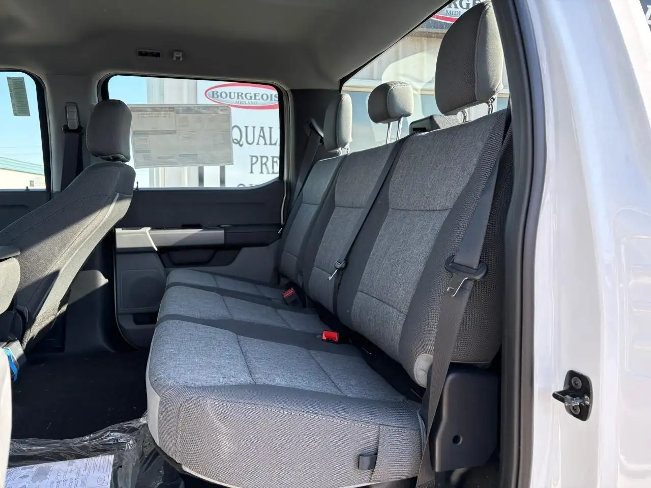 Ford F 350 снимка Ford F 350
