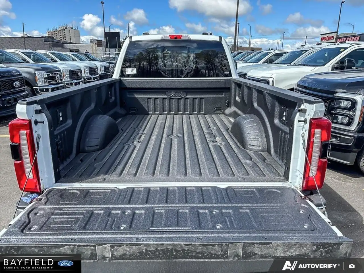 Ford F 350 снимка Ford F 350