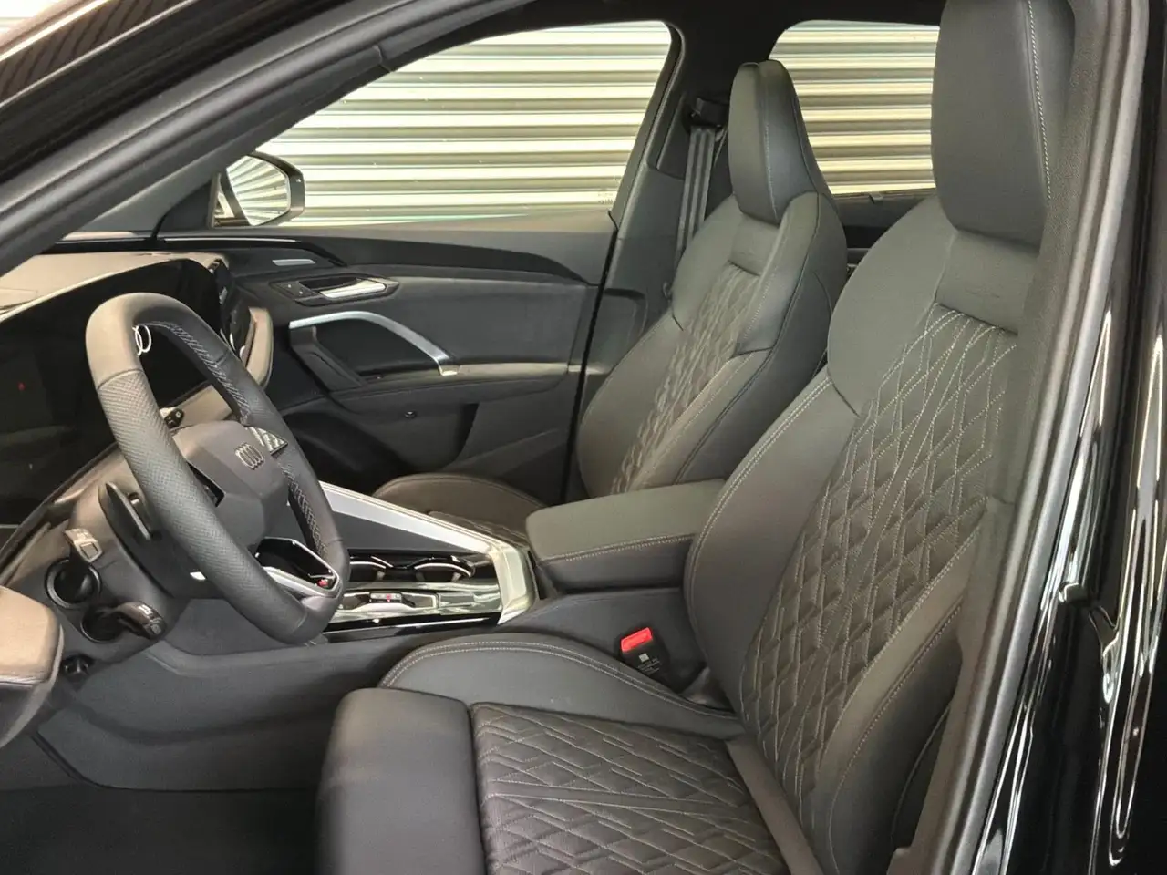 Audi SQ5 photo Audi SQ5