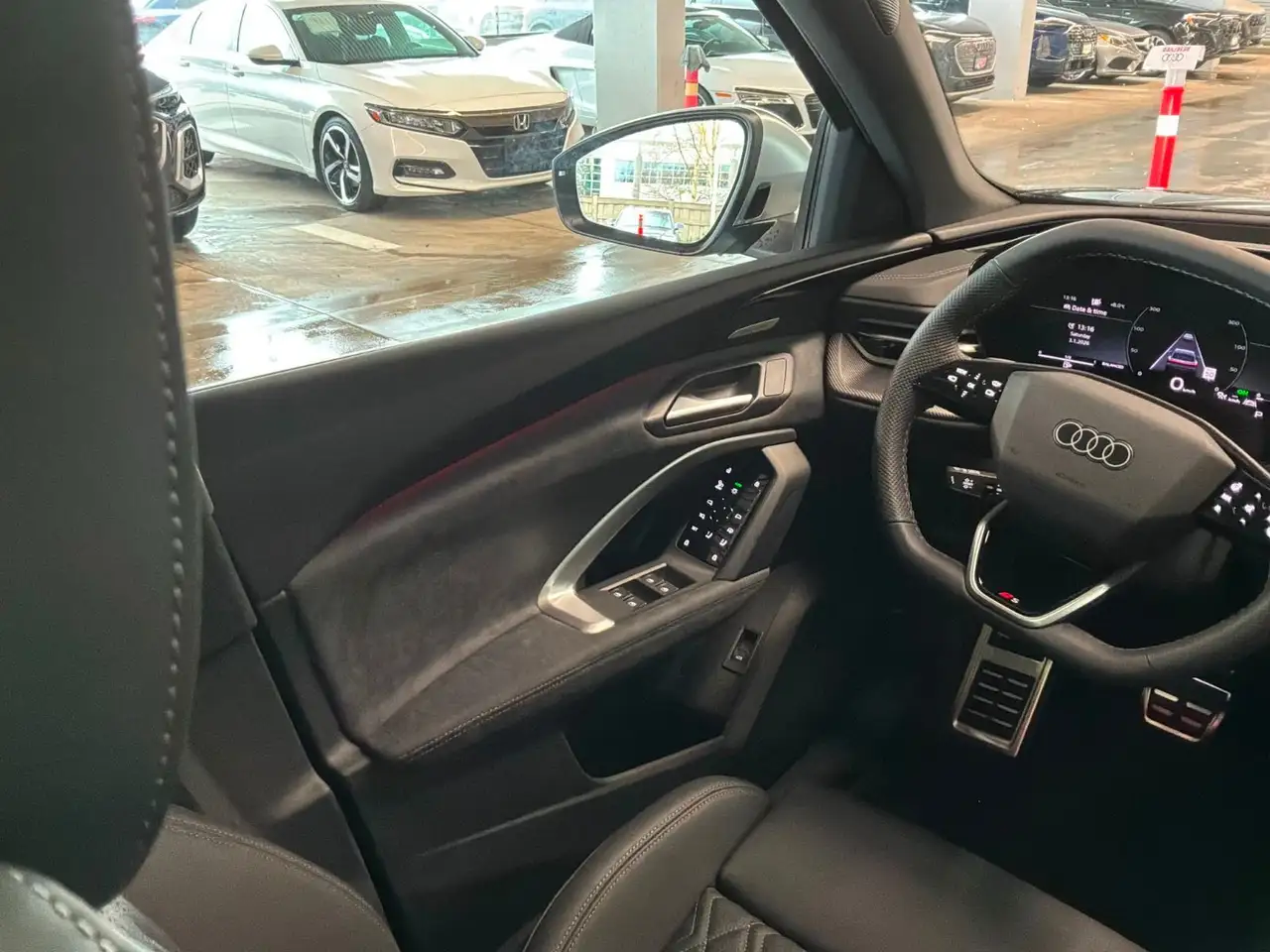 Audi SQ5 photo Audi SQ5