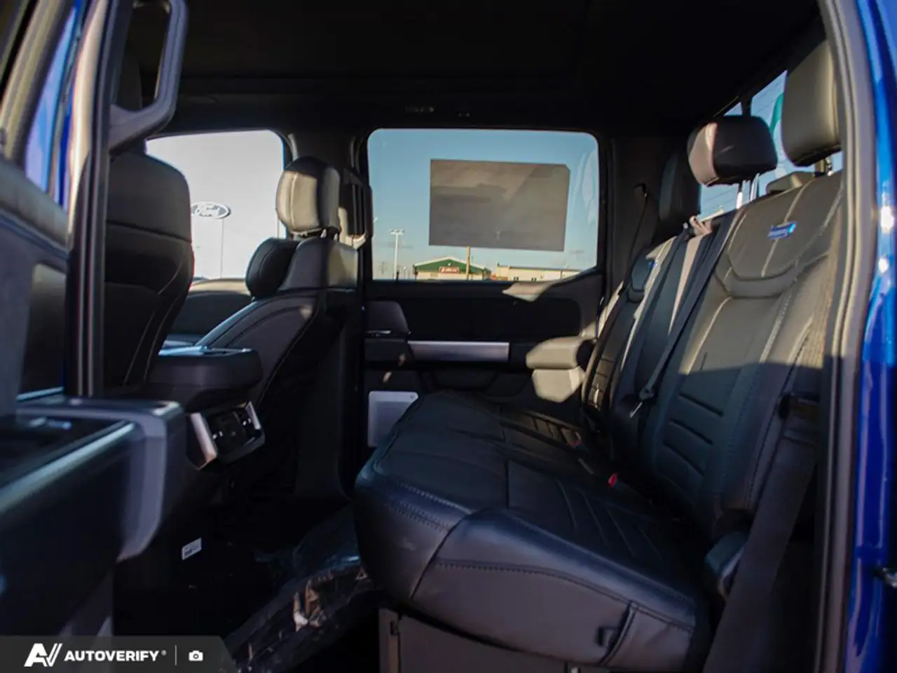 Ford F 350 снимка Ford F 350