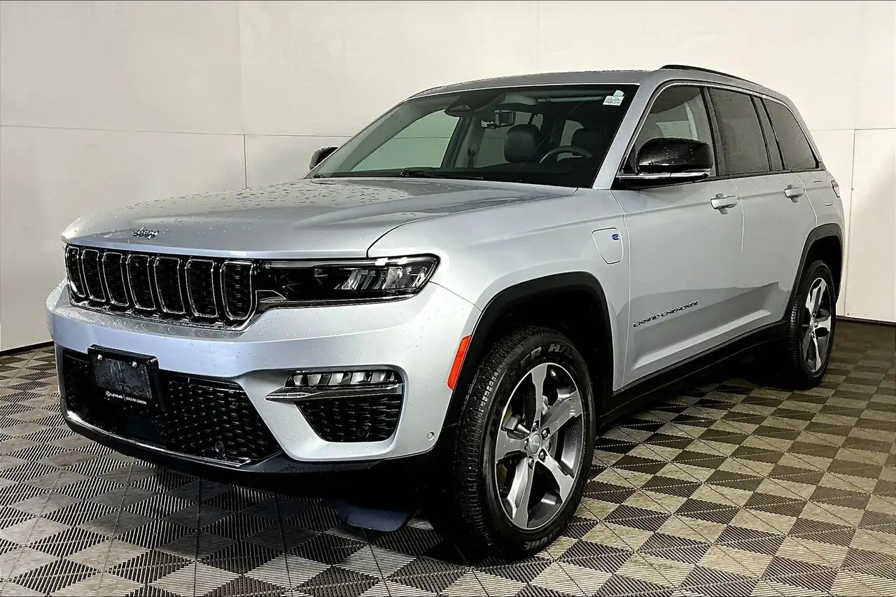 2023 Jeep Grand Cherokee