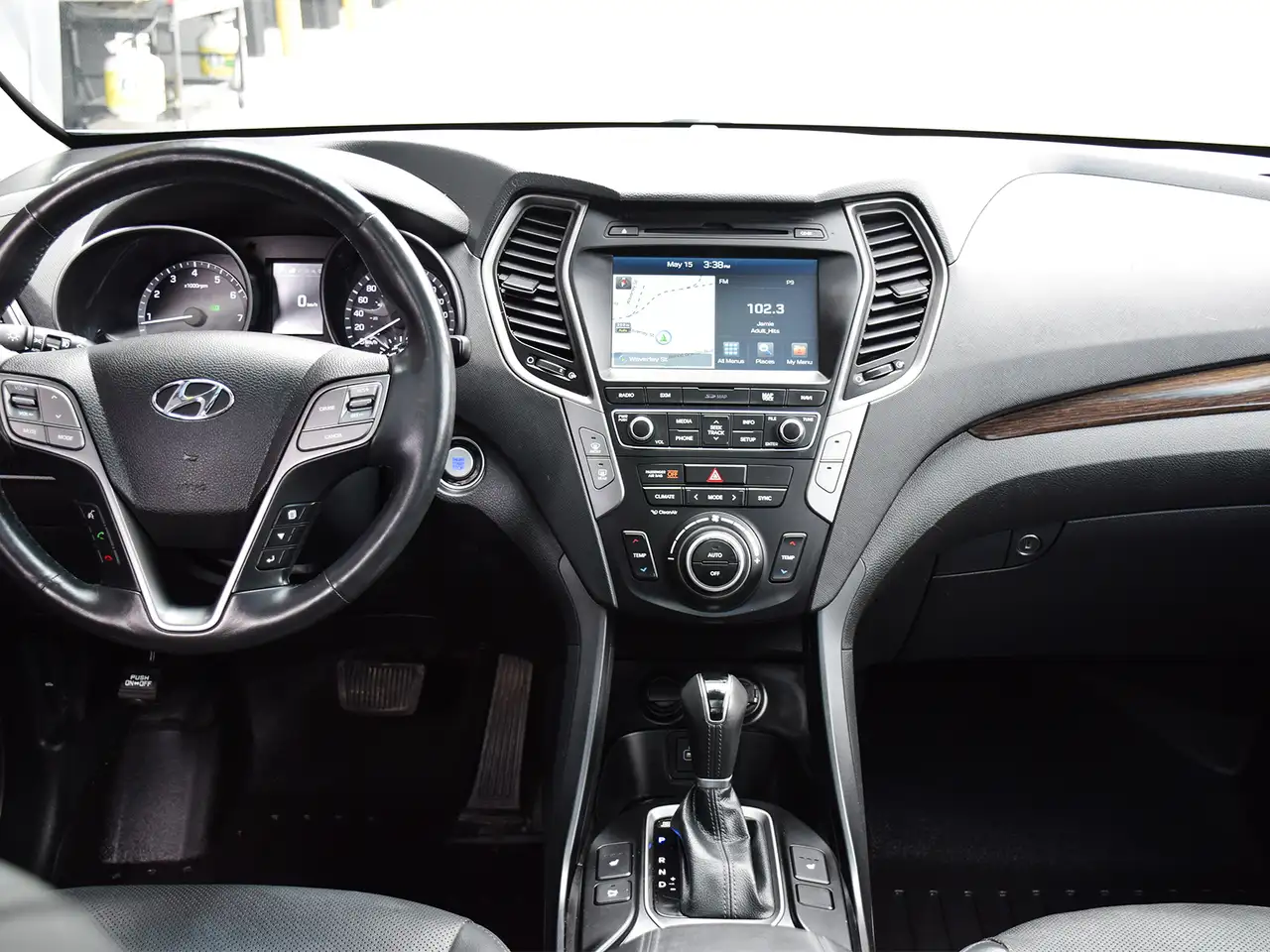 Hyundai SANTA FE снимка Hyundai SANTA FE