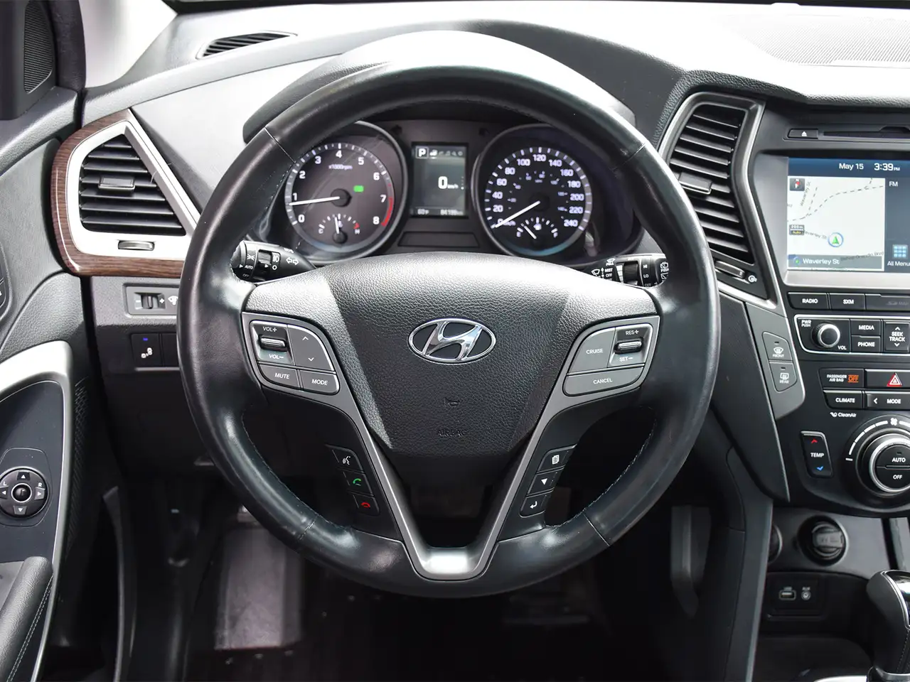 Hyundai SANTA FE снимка Hyundai SANTA FE