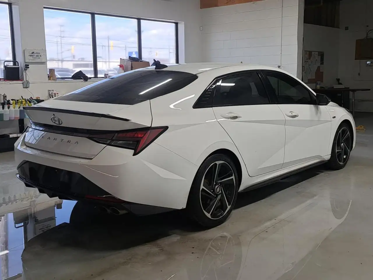 Hyundai ELANTRA снимка Hyundai ELANTRA