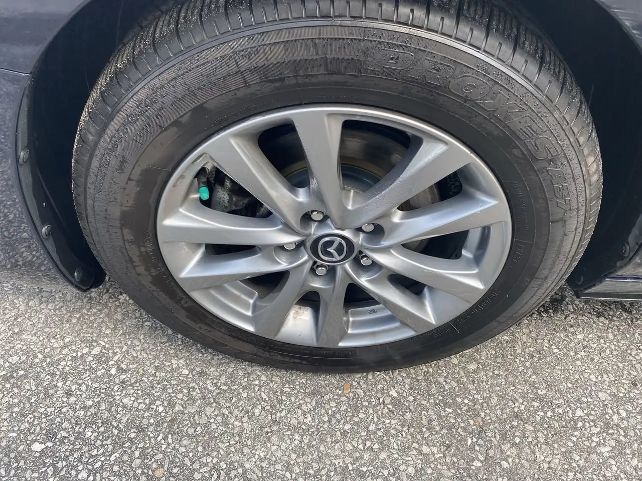Mazda 3 снимка Mazda 3