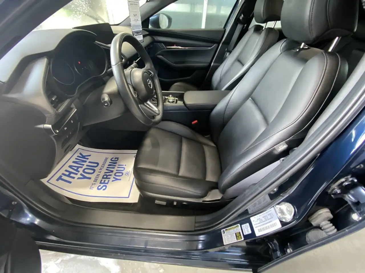 Mazda 3 снимка Mazda 3