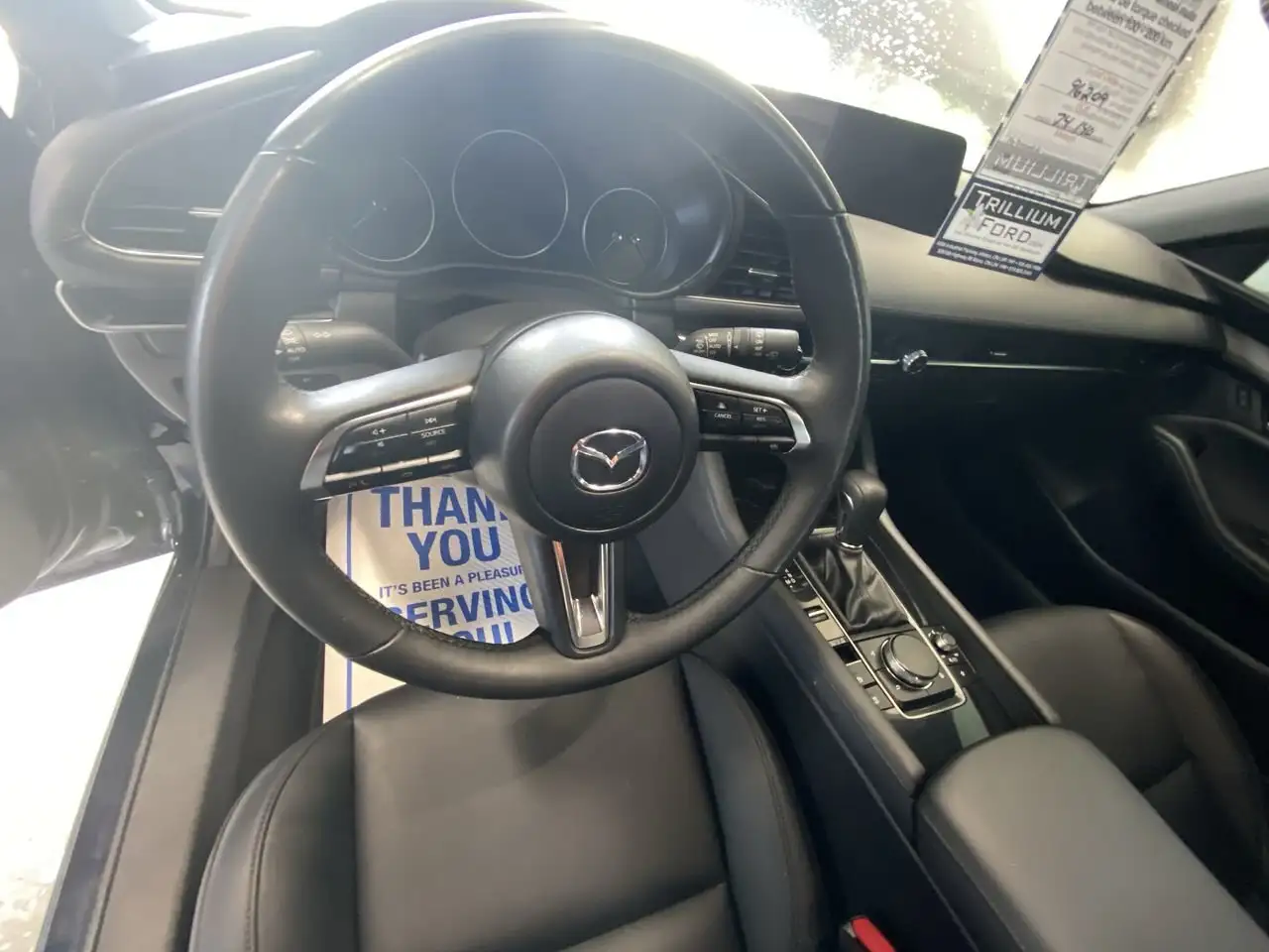 Mazda 3 снимка Mazda 3