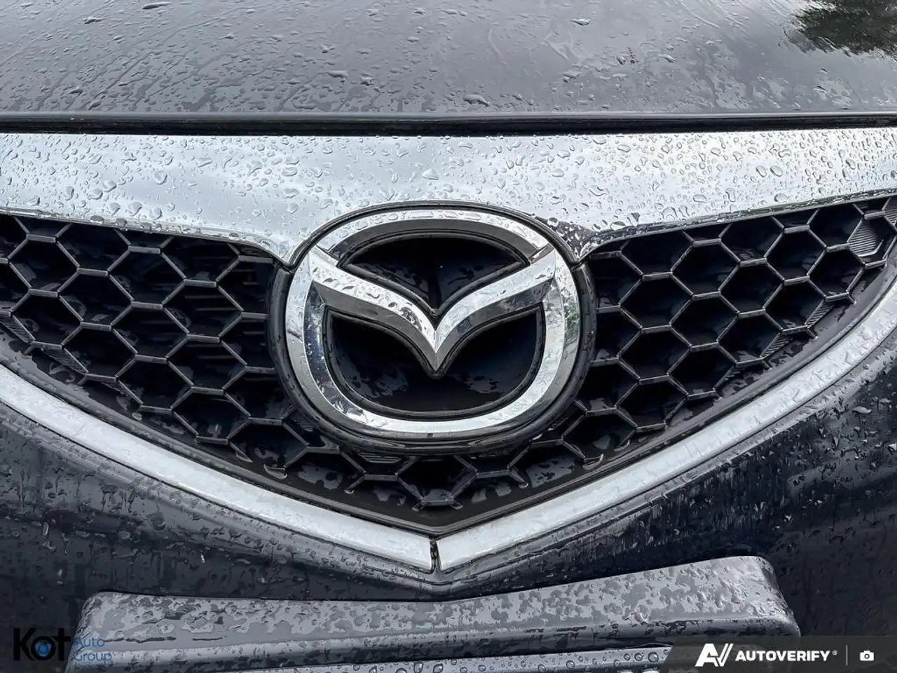 Mazda 3 снимка Mazda 3