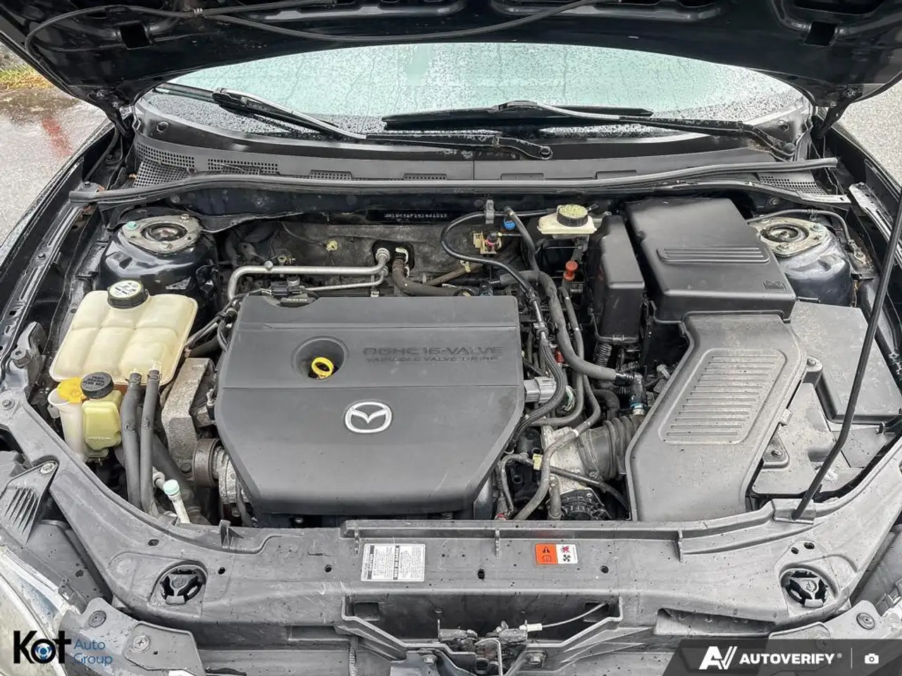 Mazda 3 снимка Mazda 3