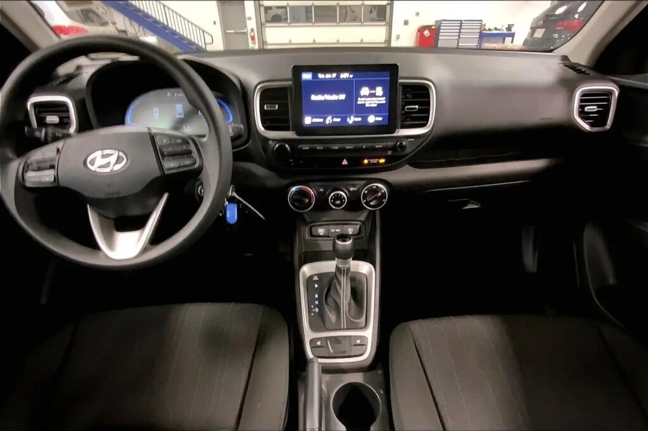 Hyundai Venue photo Hyundai Venue