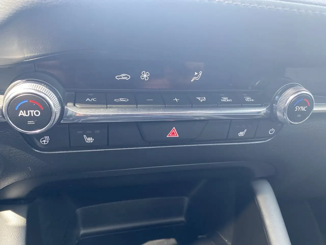 Mazda 3 снимка Mazda 3