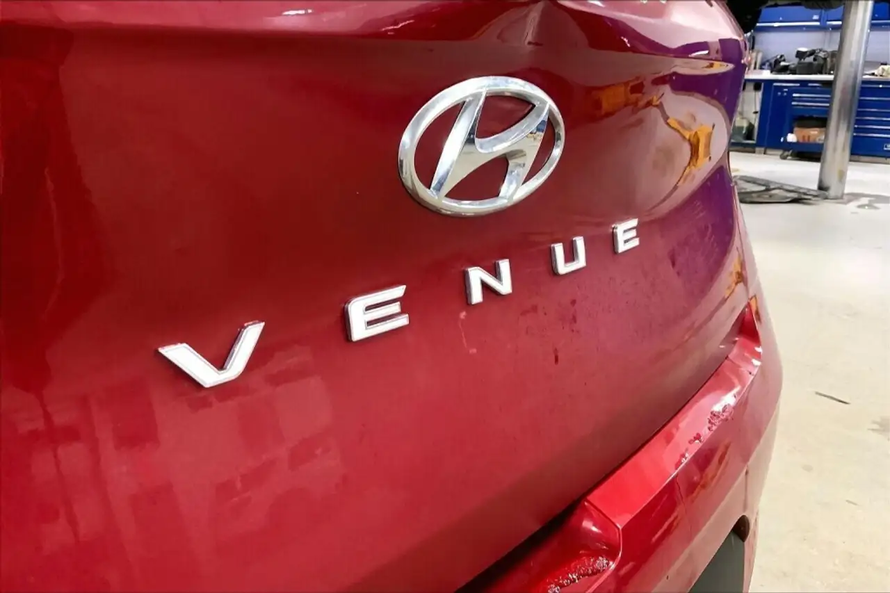Hyundai Venue photo Hyundai Venue