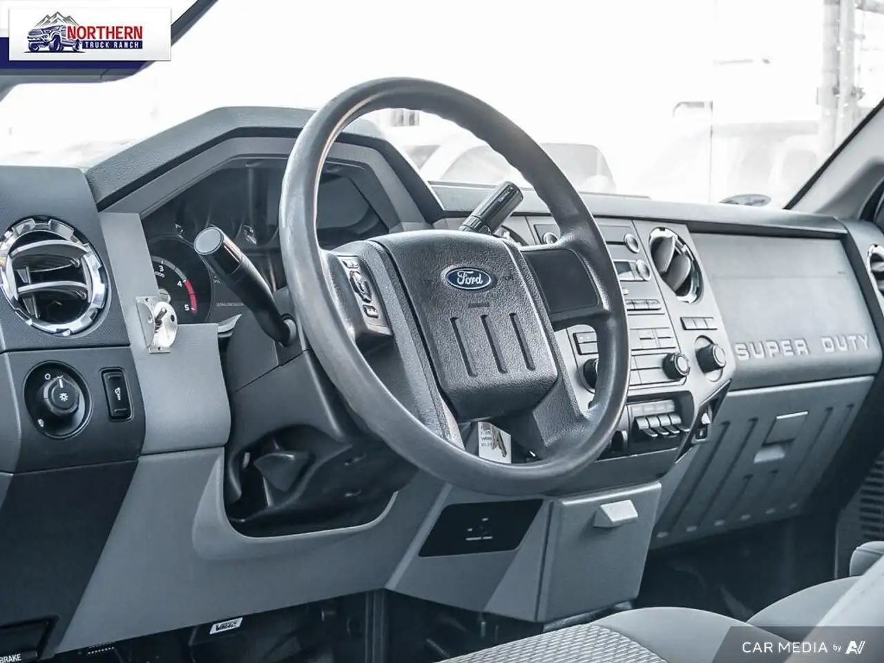 Ford F-550 Super Duty снимка Ford F-550 Super Duty