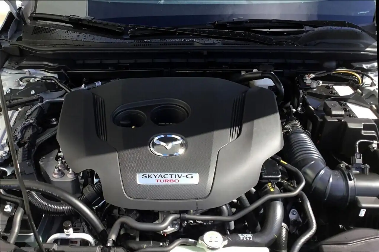 Mazda 3 снимка Mazda 3