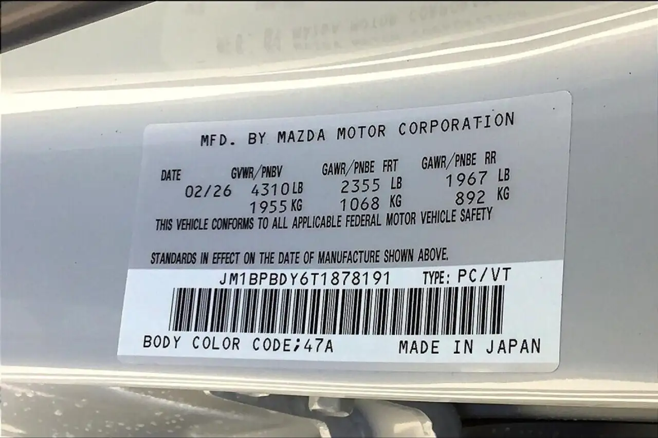 Mazda 3 снимка Mazda 3
