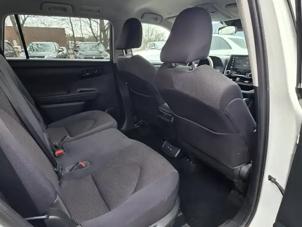 Toyota Highlander снимка Toyota Highlander