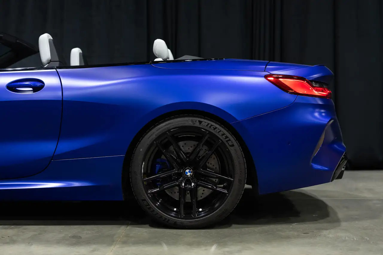 BMW M8 снимка BMW M8