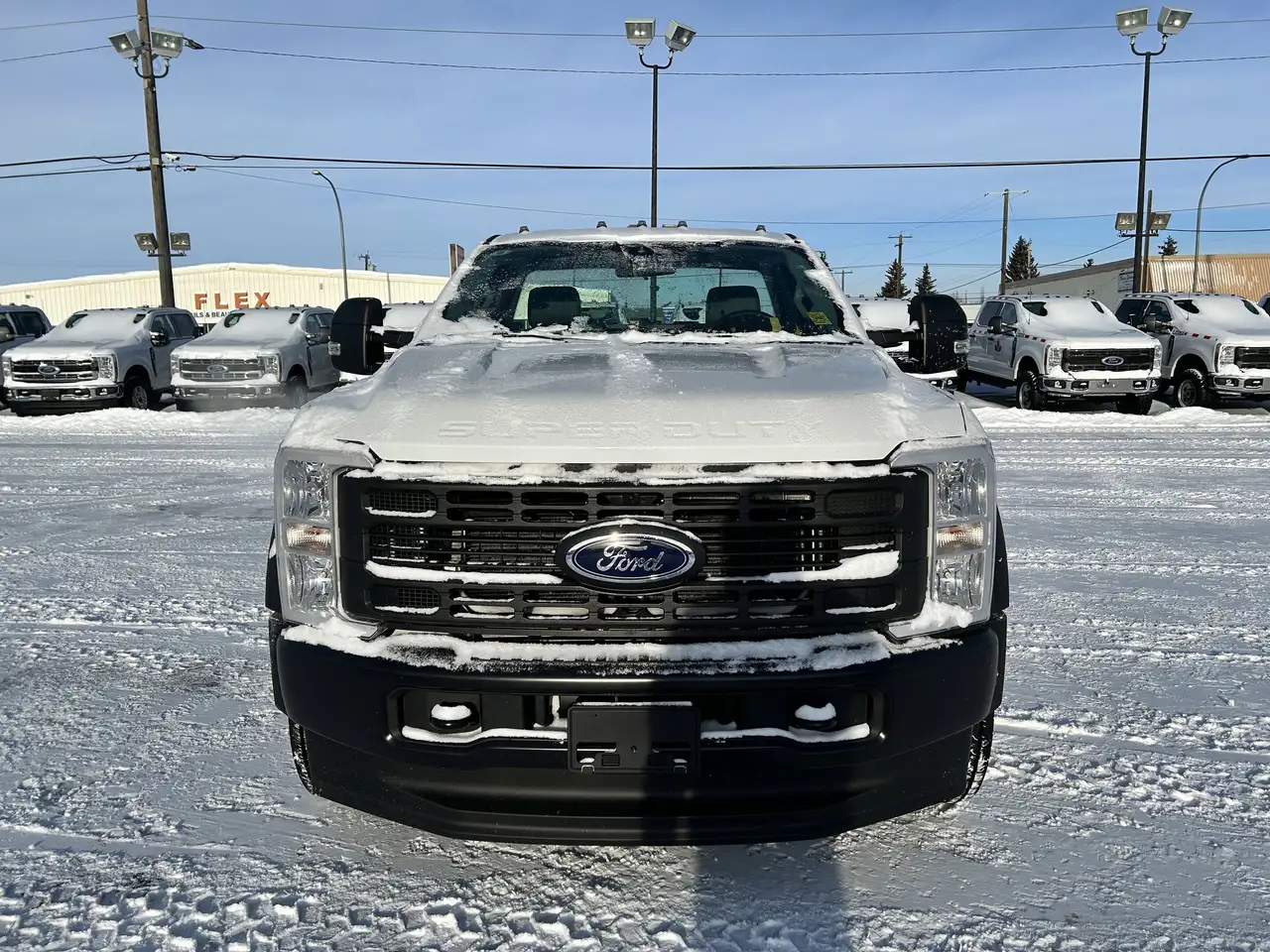 Ford F-550 Super Duty снимка Ford F-550 Super Duty