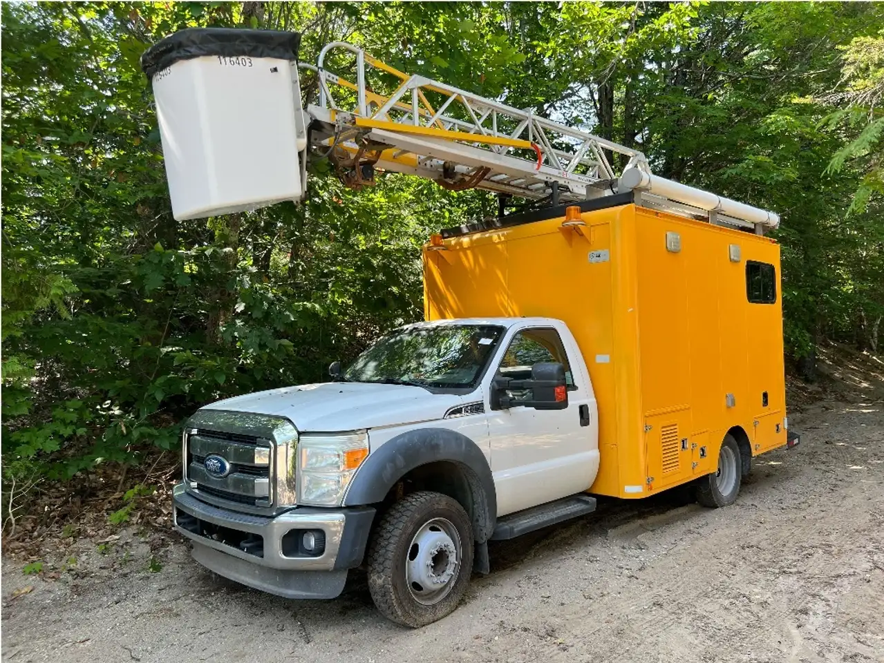 Ford F 550 снимка Ford F 550