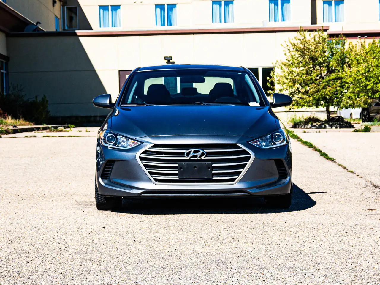 Hyundai ELANTRA снимка Hyundai ELANTRA