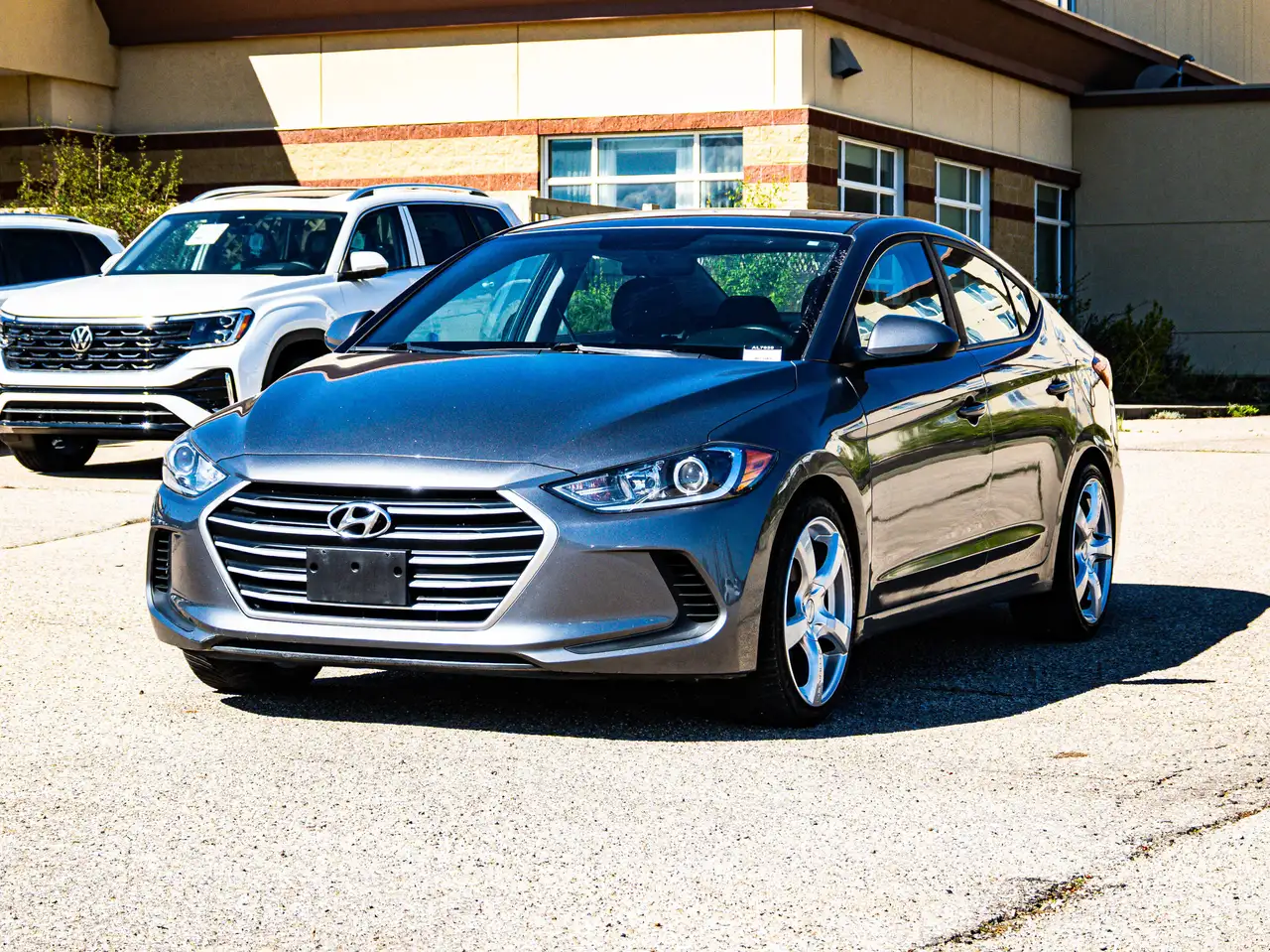 Hyundai ELANTRA снимка Hyundai ELANTRA