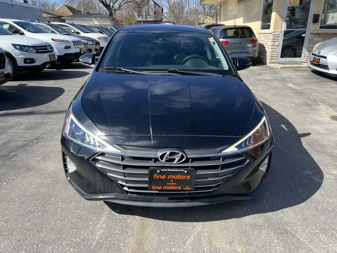 Hyundai ELANTRA снимка Hyundai ELANTRA