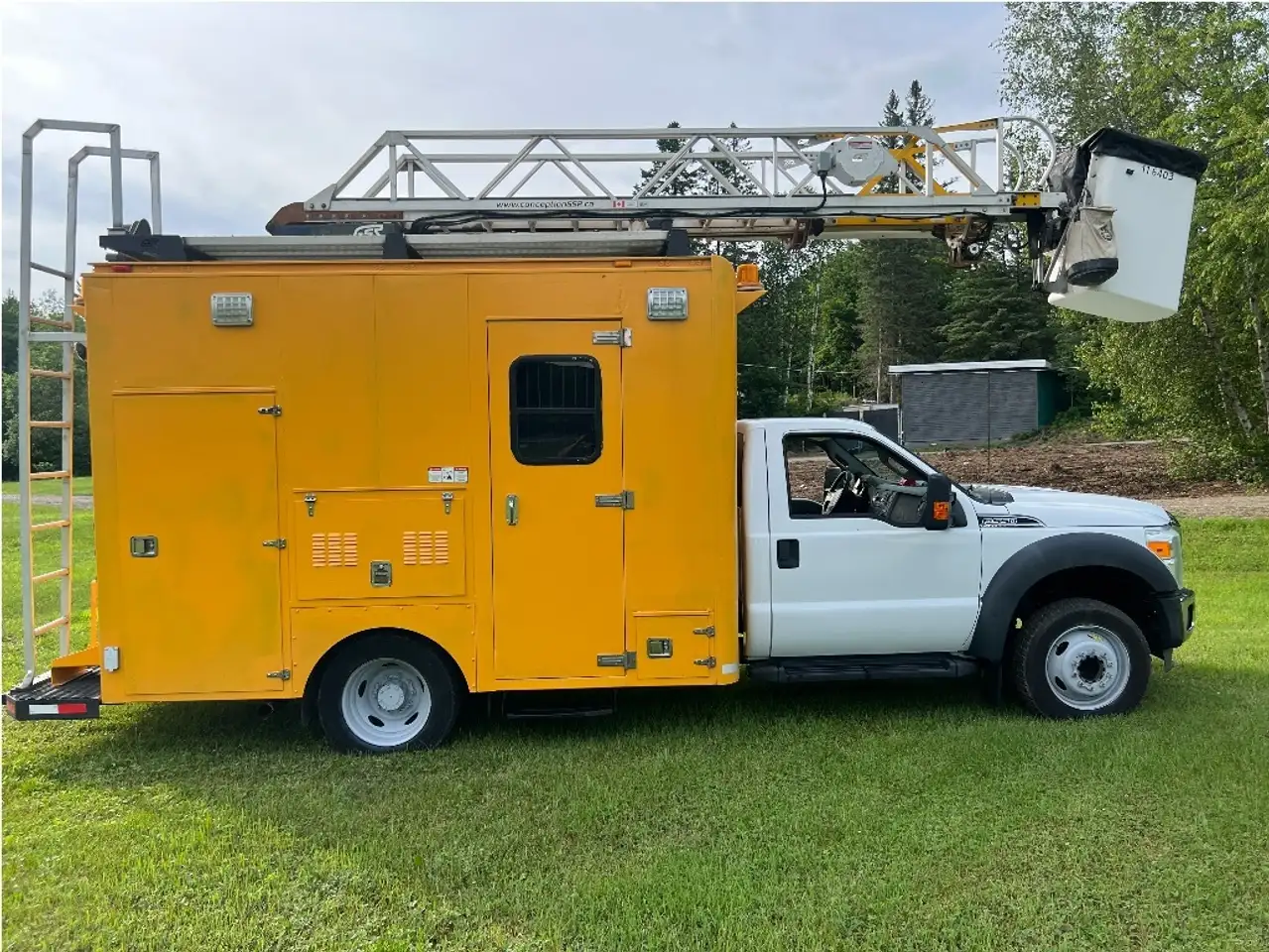 Ford F 550 снимка Ford F 550