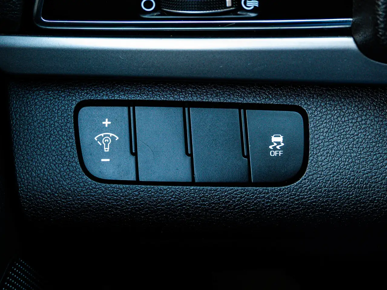 Hyundai ELANTRA снимка Hyundai ELANTRA