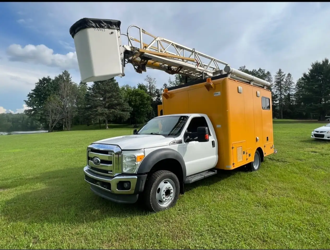 Ford F 550 снимка Ford F 550