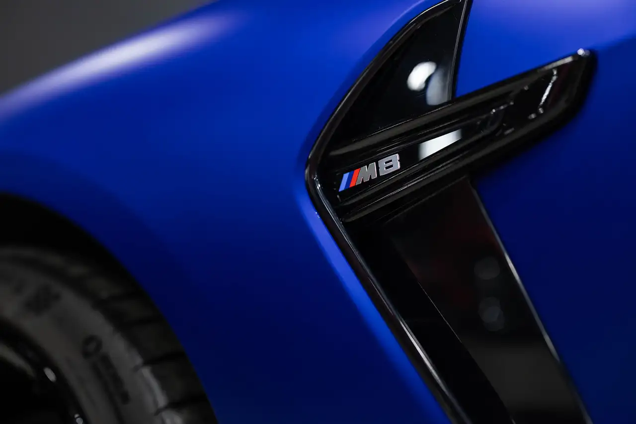 BMW M8 снимка BMW M8