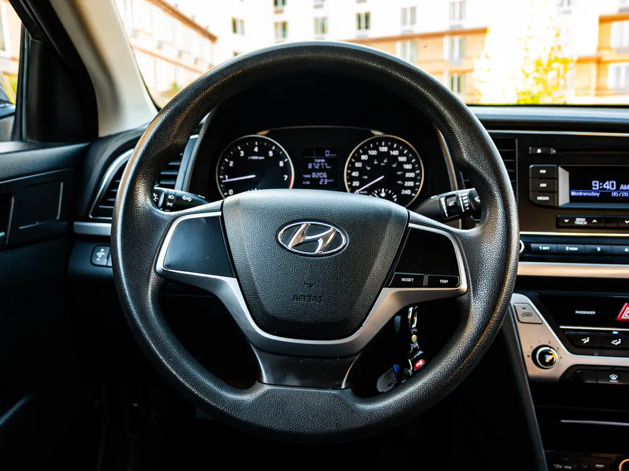 Hyundai ELANTRA снимка Hyundai ELANTRA
