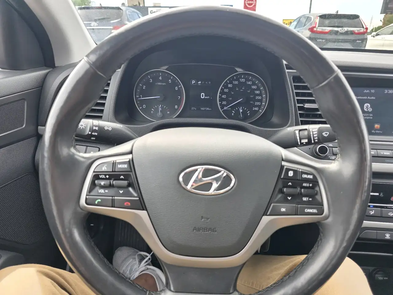 Hyundai ELANTRA fotografie Hyundai ELANTRA