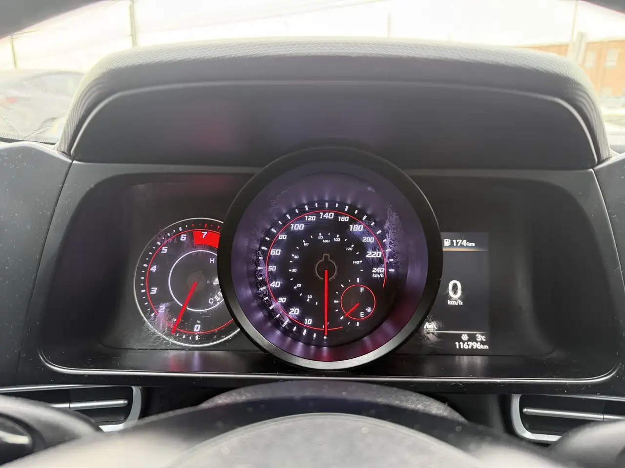 Hyundai ELANTRA снимка Hyundai ELANTRA