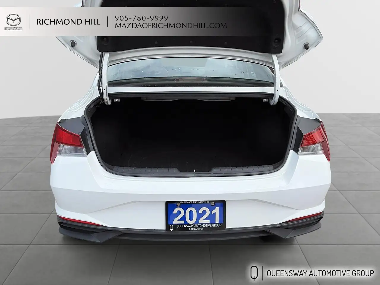 Hyundai ELANTRA снимка Hyundai ELANTRA