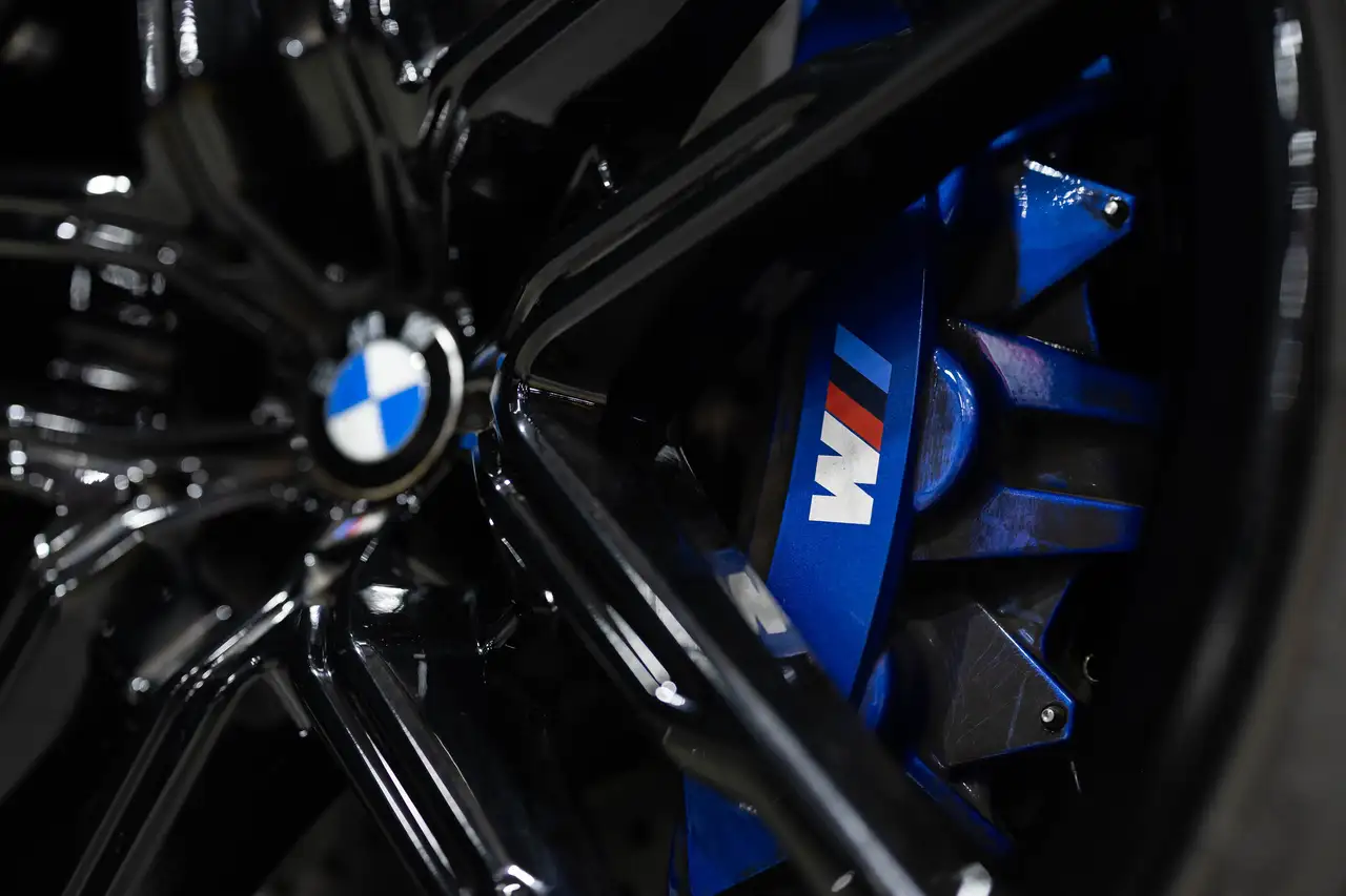 BMW M8 снимка BMW M8