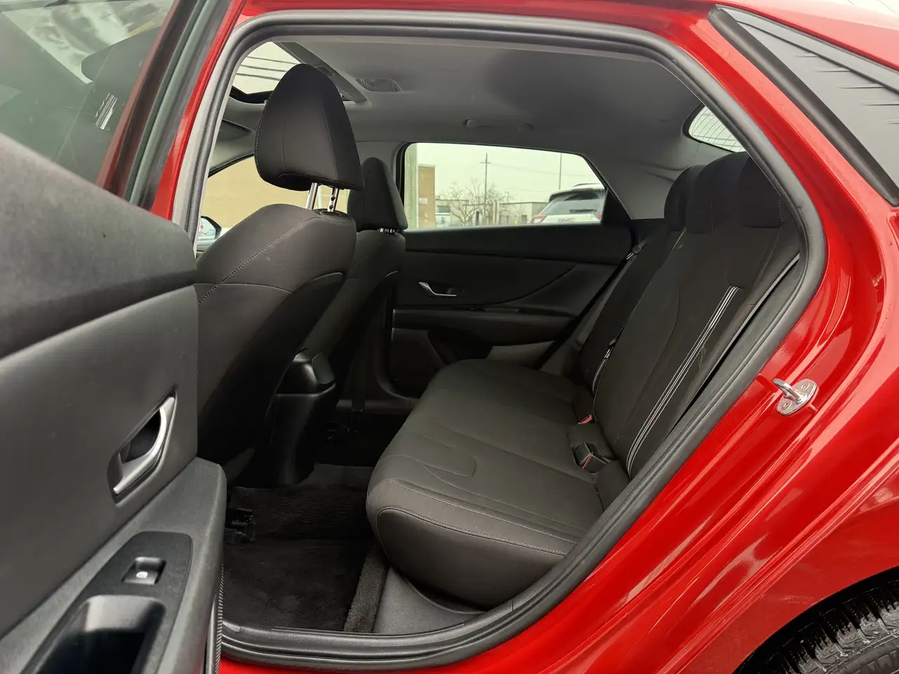 Hyundai ELANTRA снимка Hyundai ELANTRA