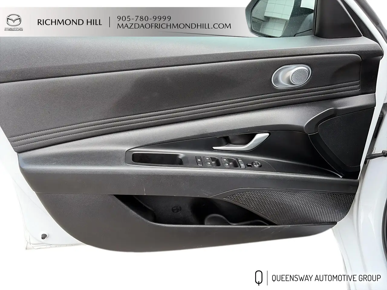 Hyundai ELANTRA снимка Hyundai ELANTRA