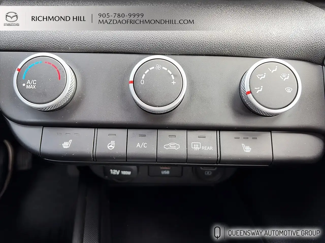 Hyundai ELANTRA снимка Hyundai ELANTRA