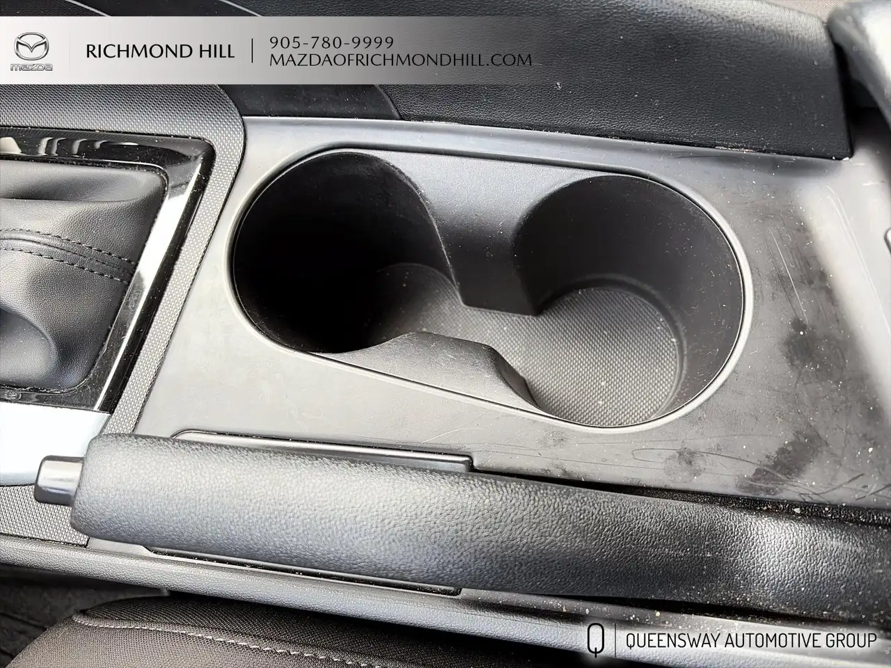 Hyundai ELANTRA снимка Hyundai ELANTRA