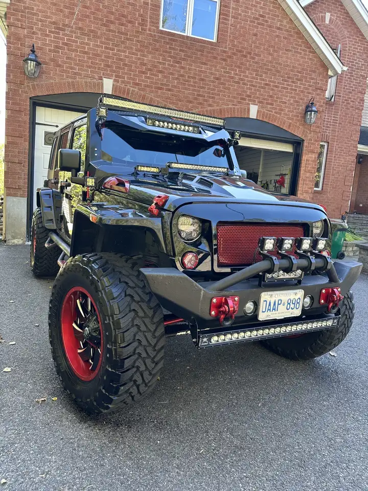 Jeep Wrangler снимка Jeep Wrangler