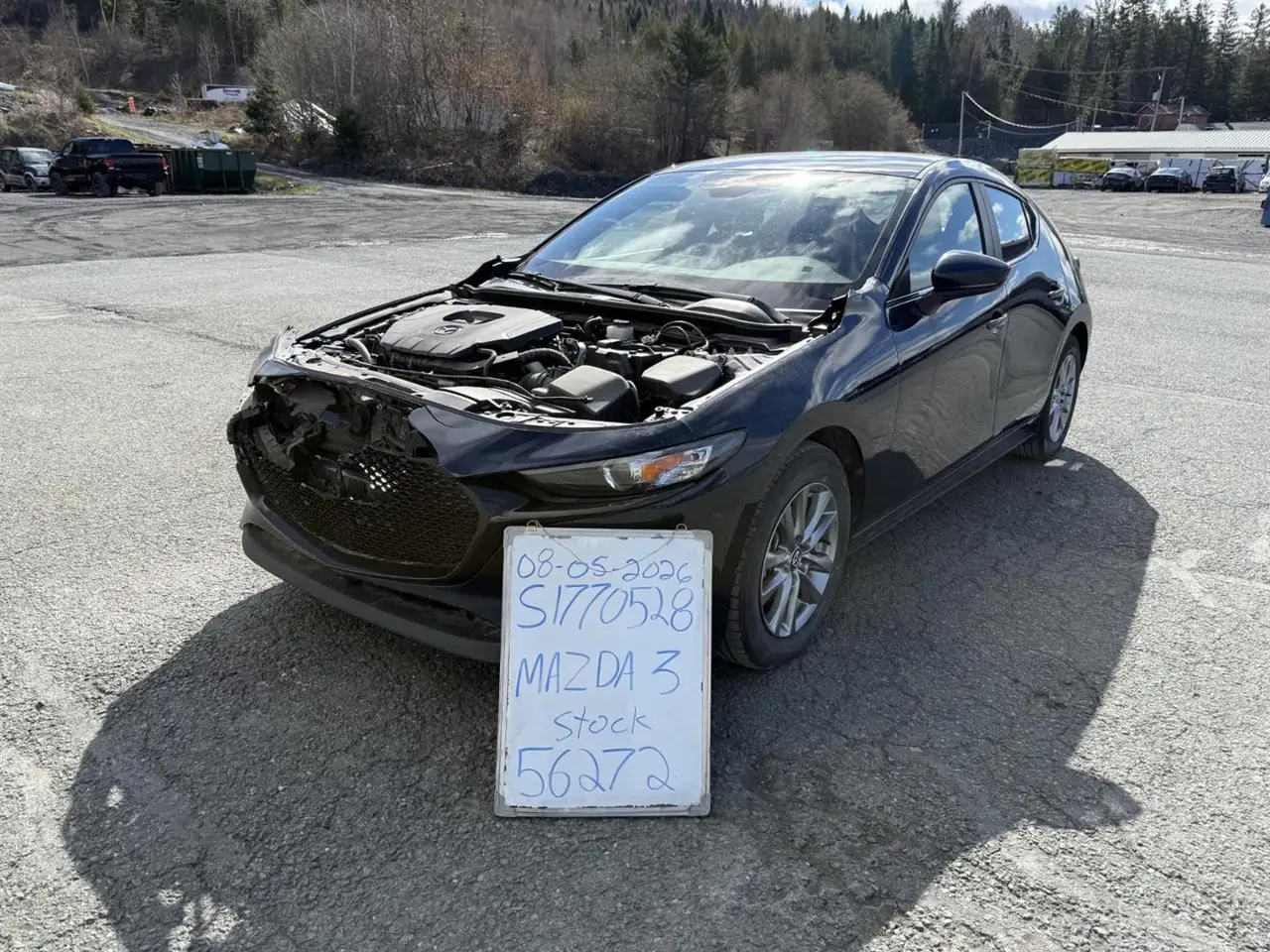 Mazda 3 снимка Mazda 3