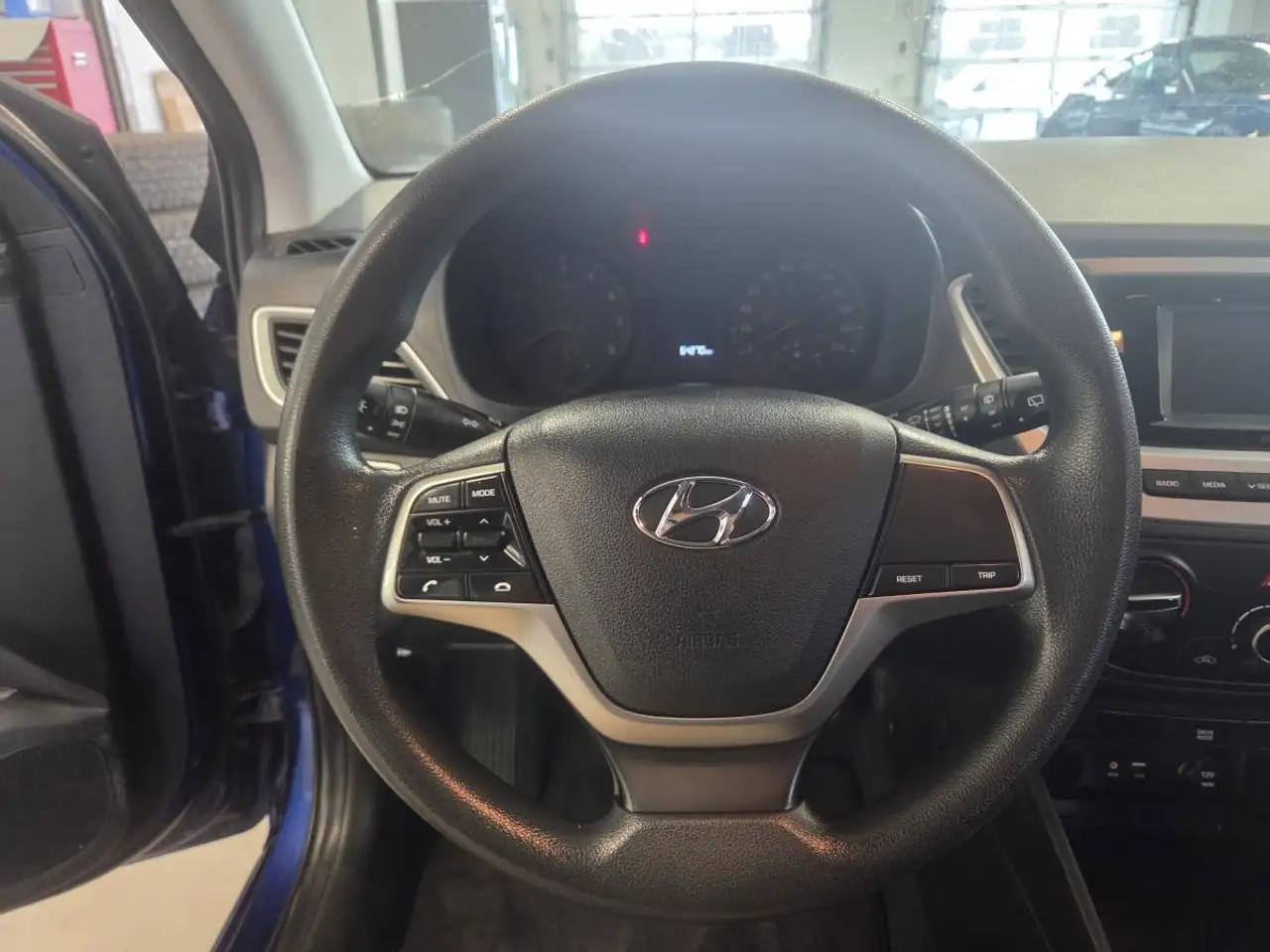 Hyundai ACCENT снимка Hyundai ACCENT