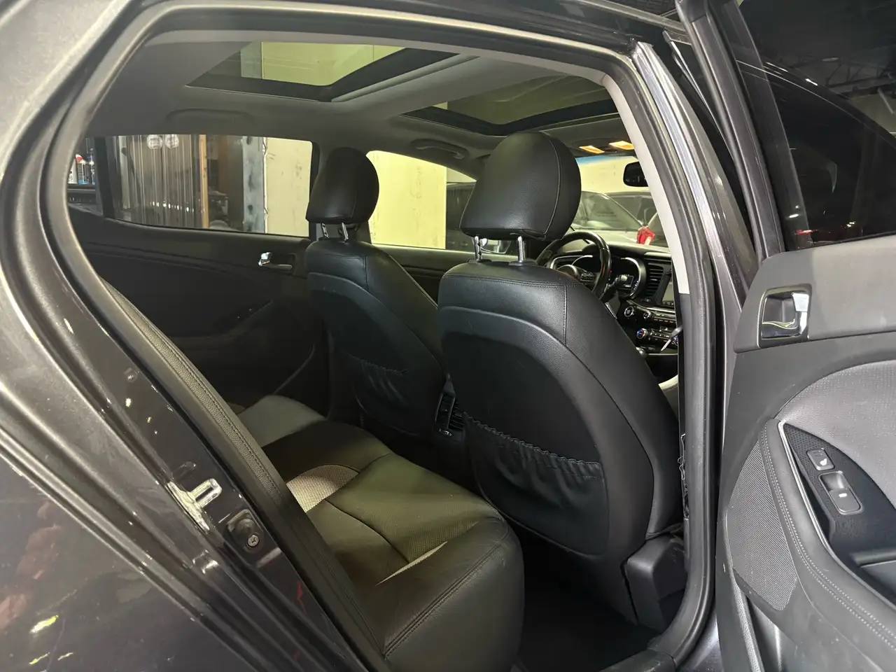 Kia Optima снимка Kia Optima