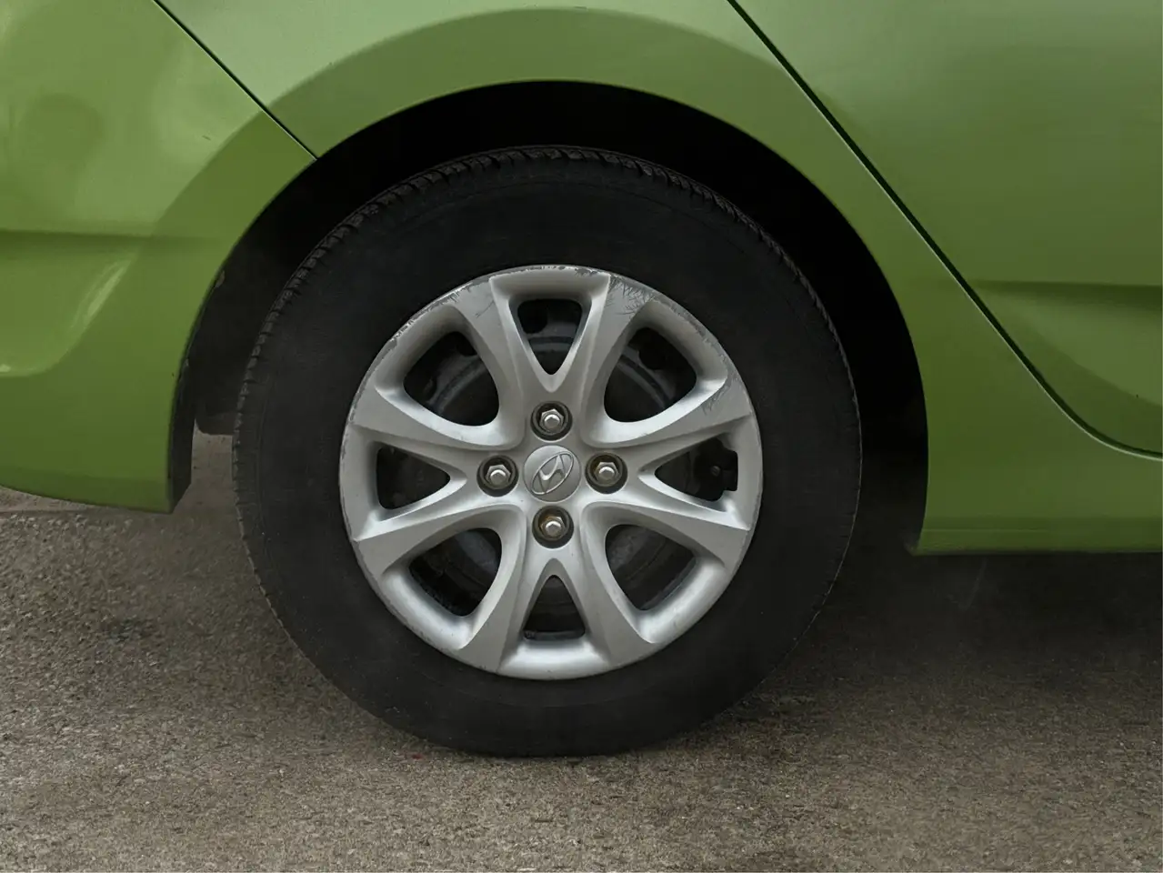 Hyundai ACCENT снимка Hyundai ACCENT